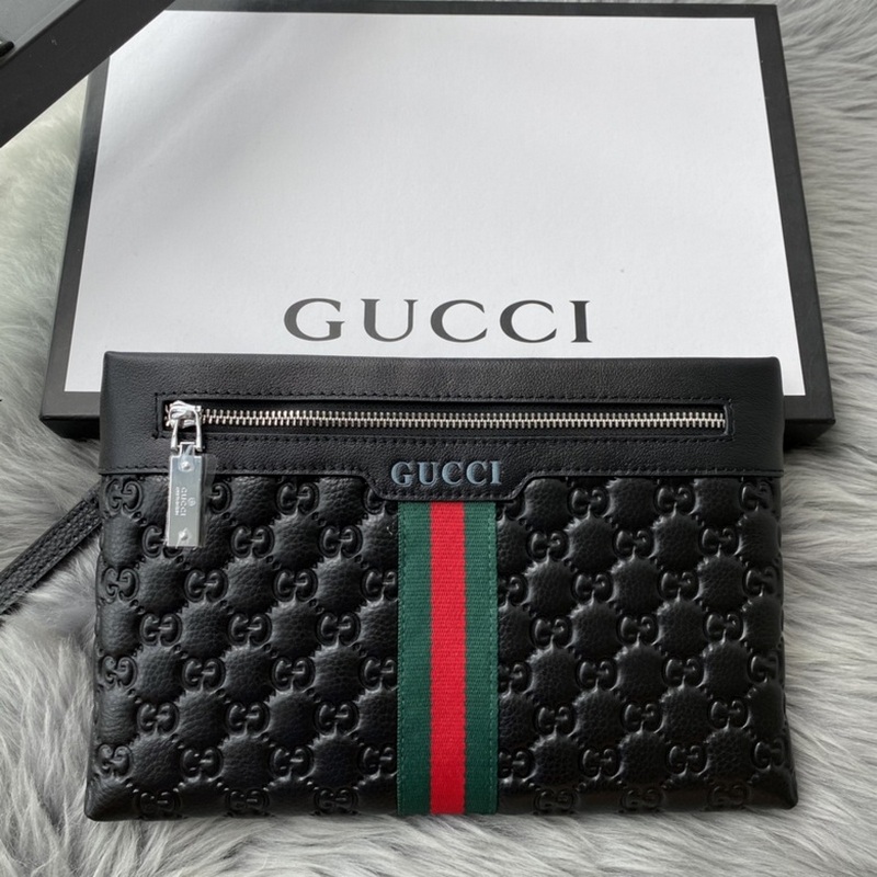 Gucci Wallets 19